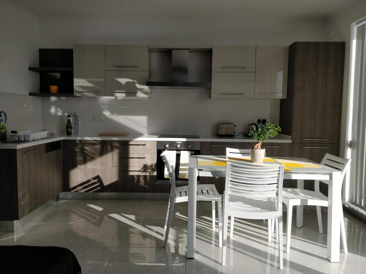 Sea View Penthouse With Large Terrace Irom1-1 Apartment Marsaskala Ngoại thất bức ảnh